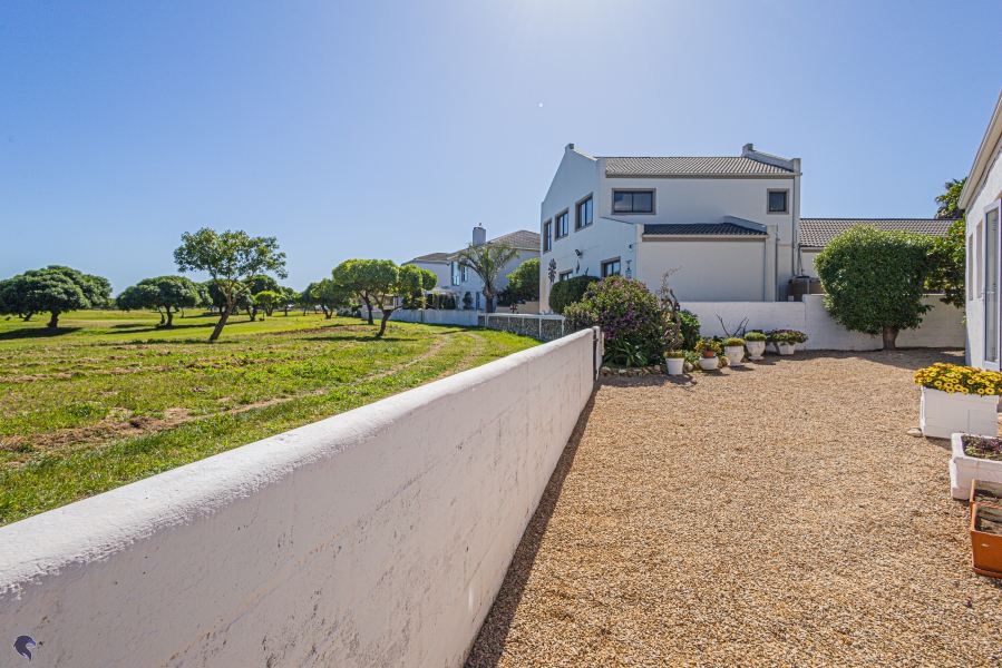3 Bedroom Property for Sale in Country Club Western Cape